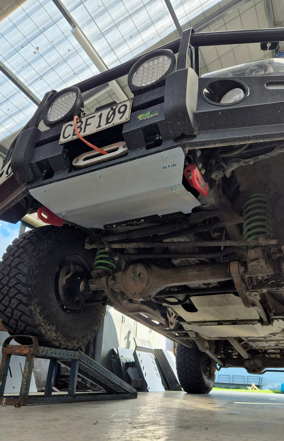 Toyota Land Cruiser 80 Series Ironman Bullbar Front Guard