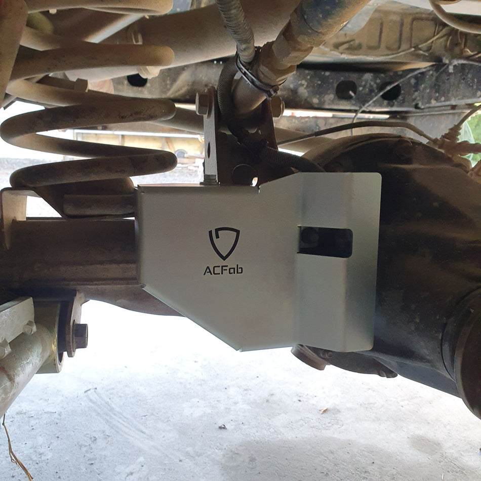 Toyota Land Cruiser Rear Diff Locker Guard